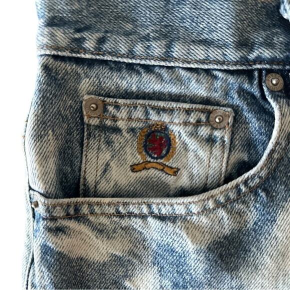 90’s Vintage Tommy Hilfiger Hand Cut & Dyed Light Distressed Jean Shorts - Picture 4 of 10